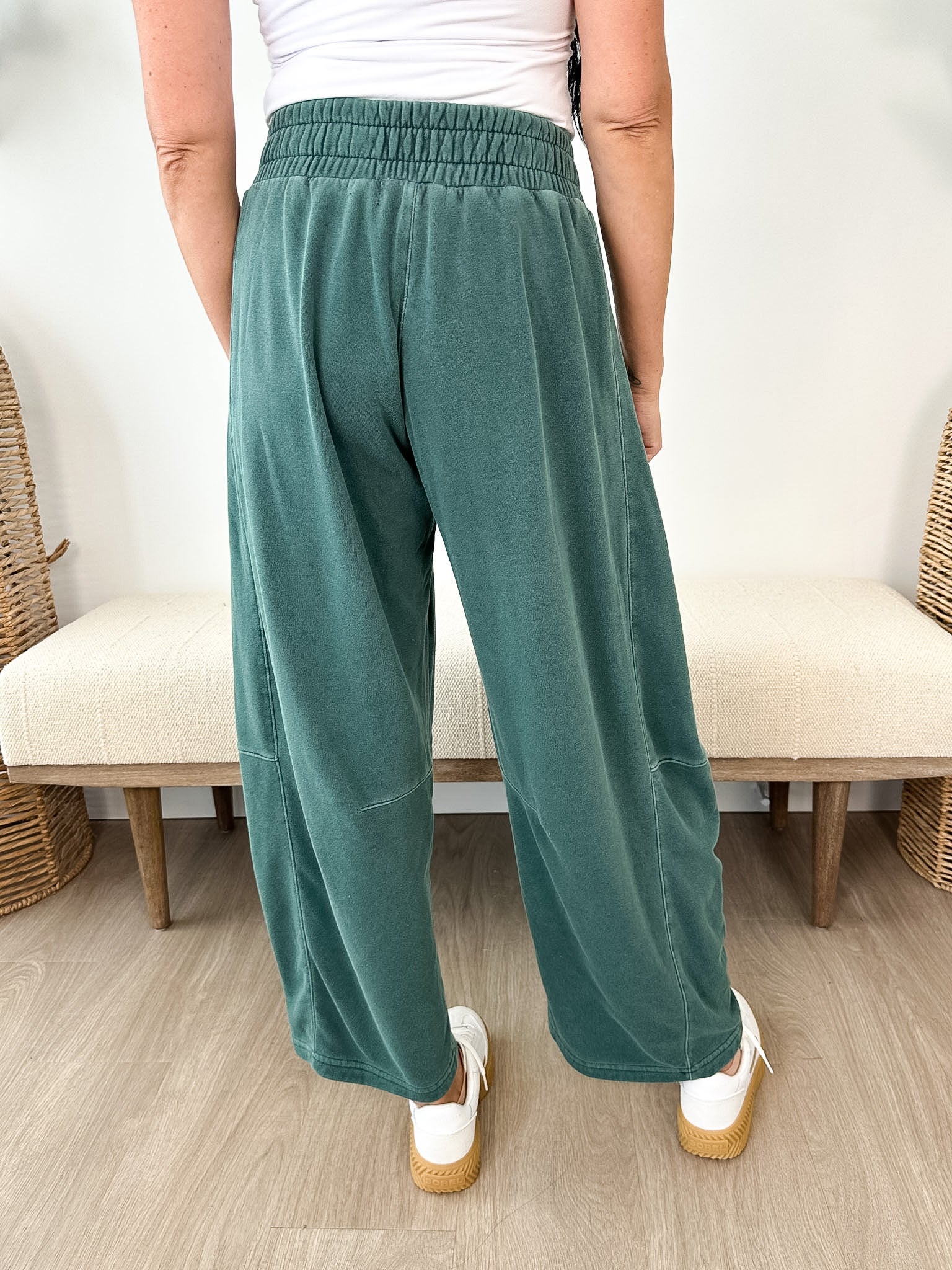 Smocked Waist Drawstring Barrel Leg Sweatpants - The Nines