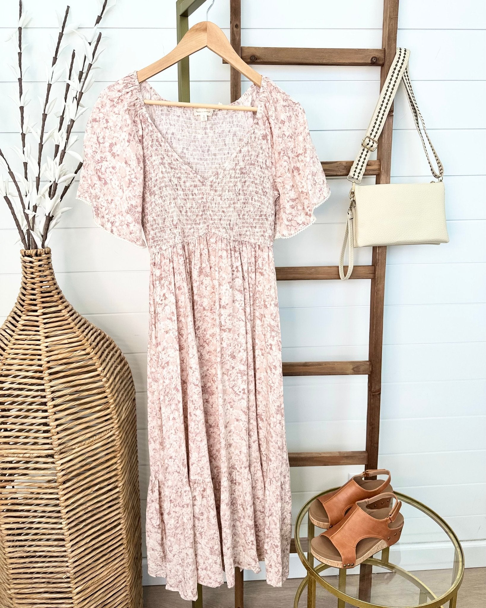 Mauve Flutter Sleeve Maxi Dress - The Nines