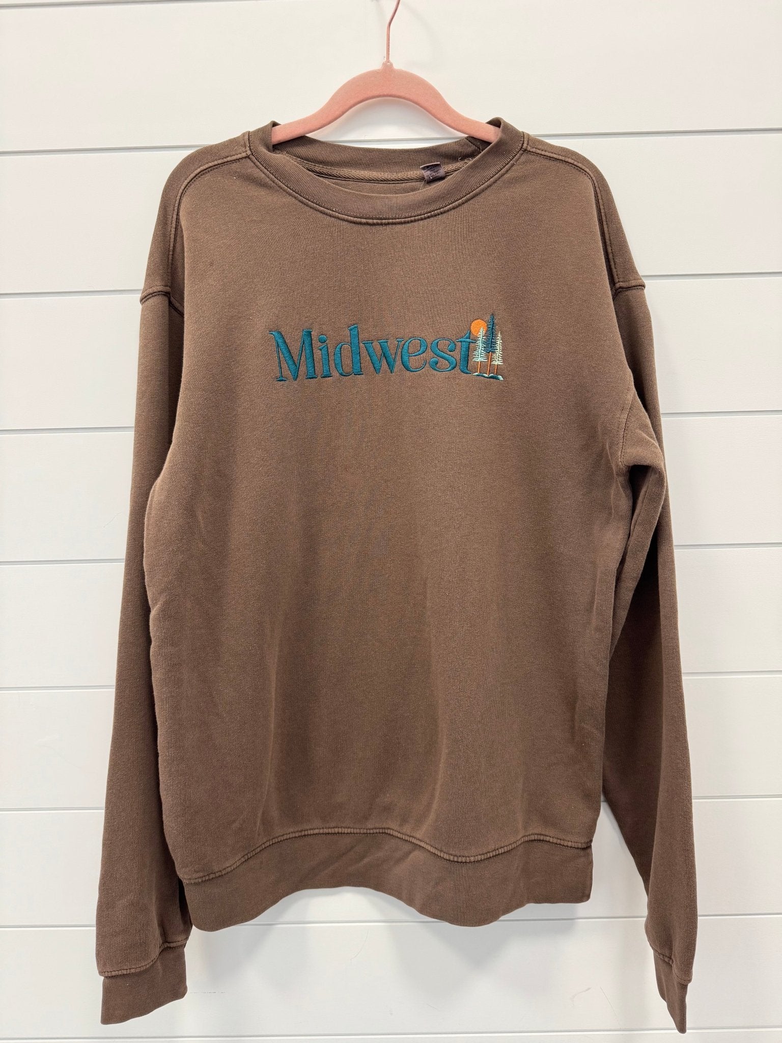 Midwest Sweatshirt - 2 colors! - The Nines