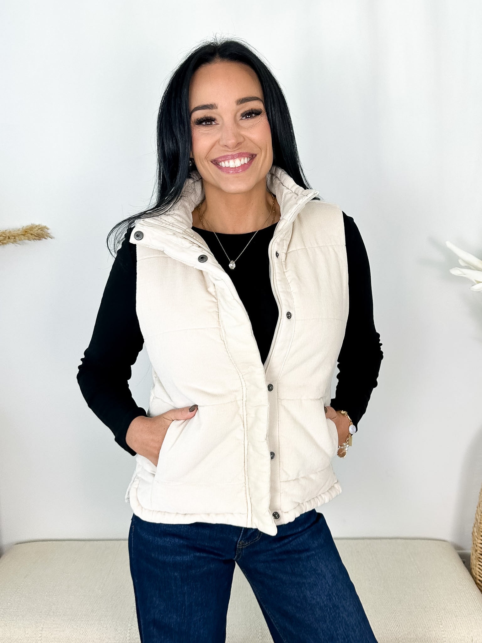 Corduroy Puffer Vest - The Nines
