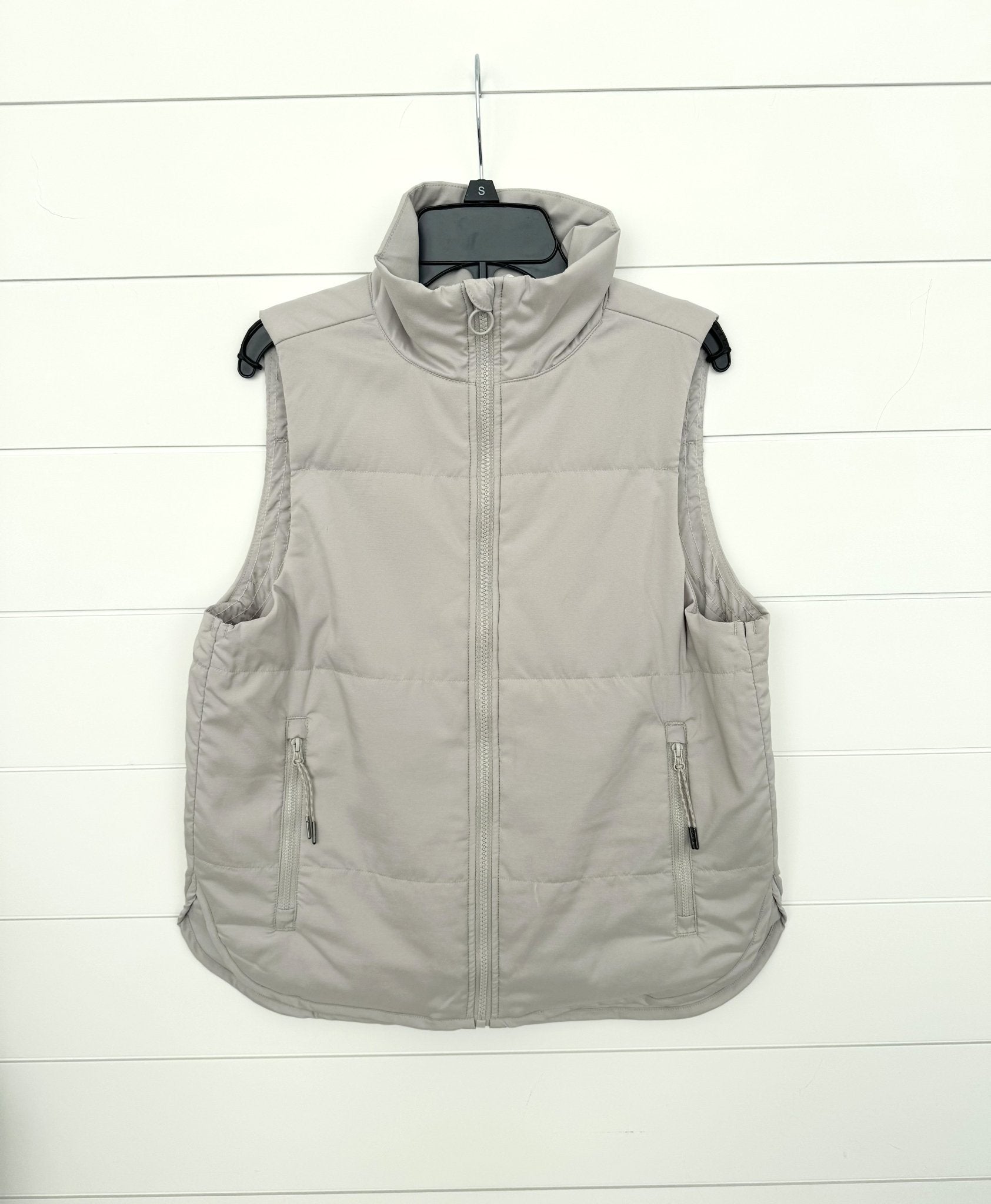 Recycled Lightweight Puffer Vest - 3 Colors! - The Nines
