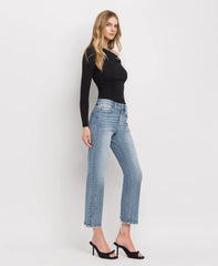 Lovervet Mid Rise Crop Straight