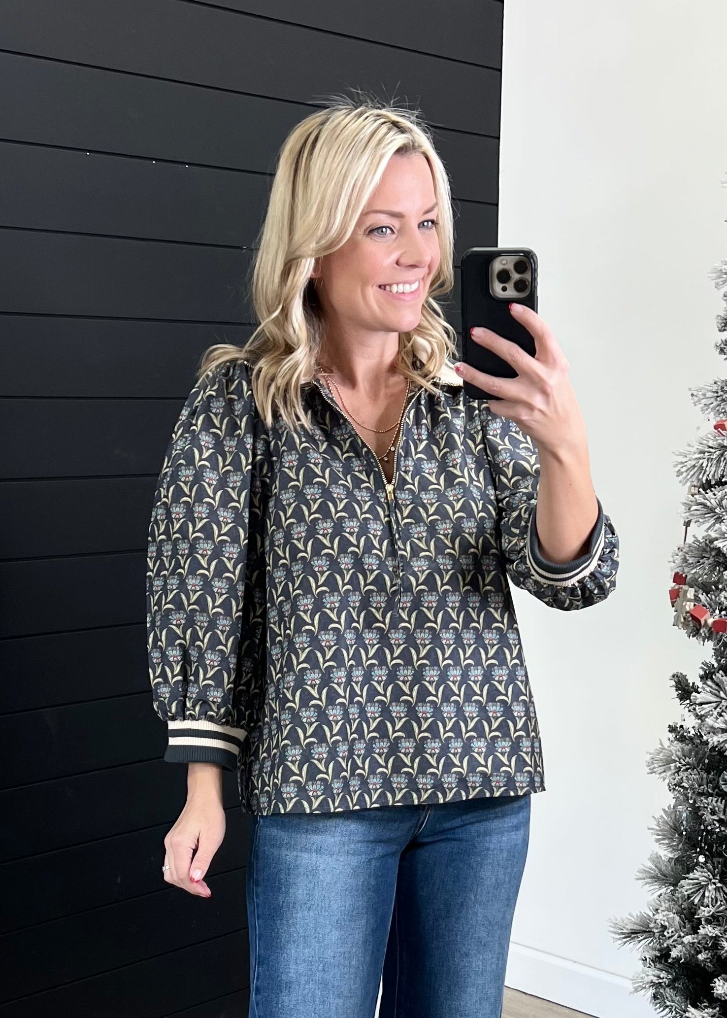 Dark Blue Floral Puff Sleeve Zip Top