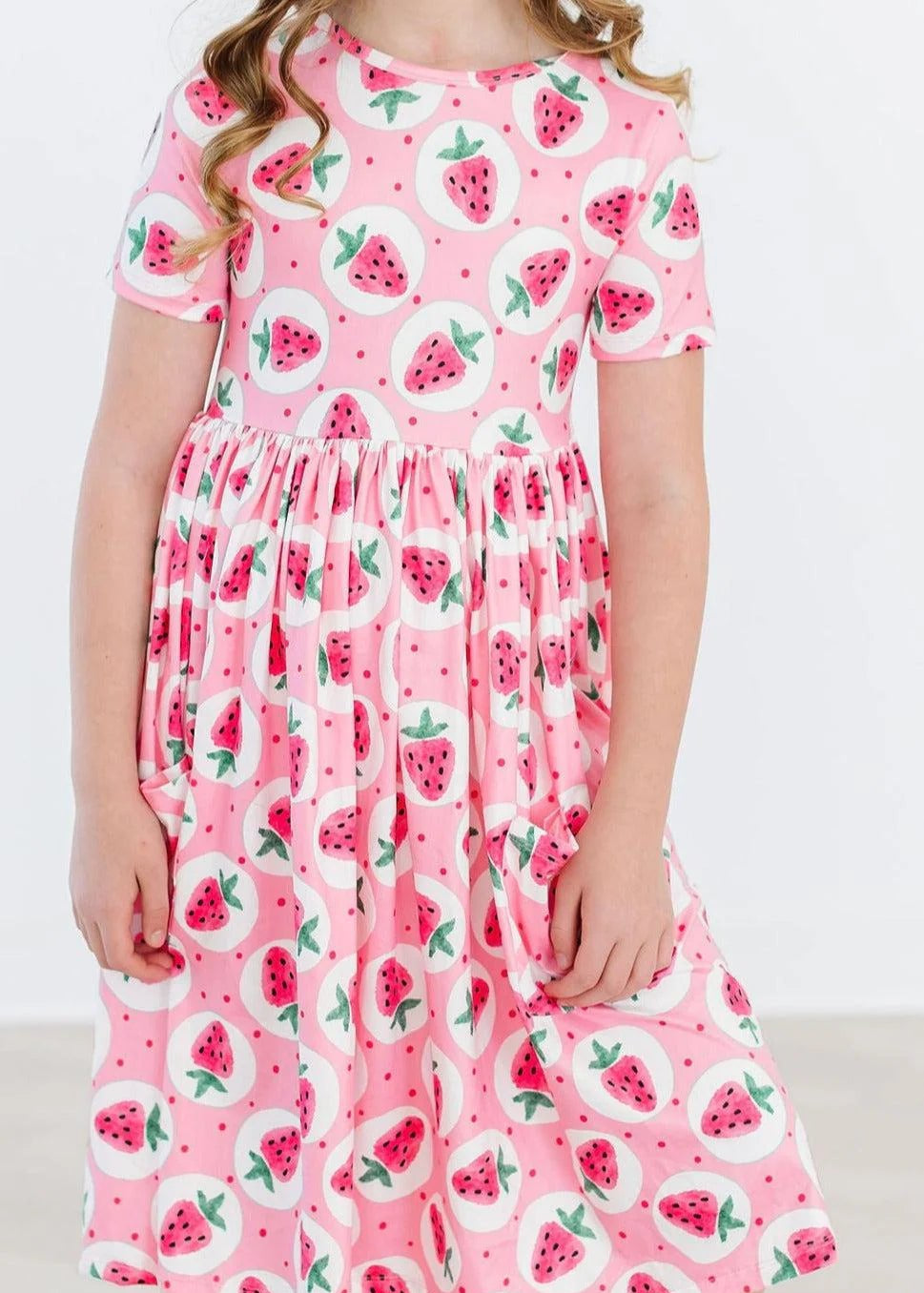 Strawberry Fields Short Sleeve Pocket Twirl Buttery Soft Dress - The Nines