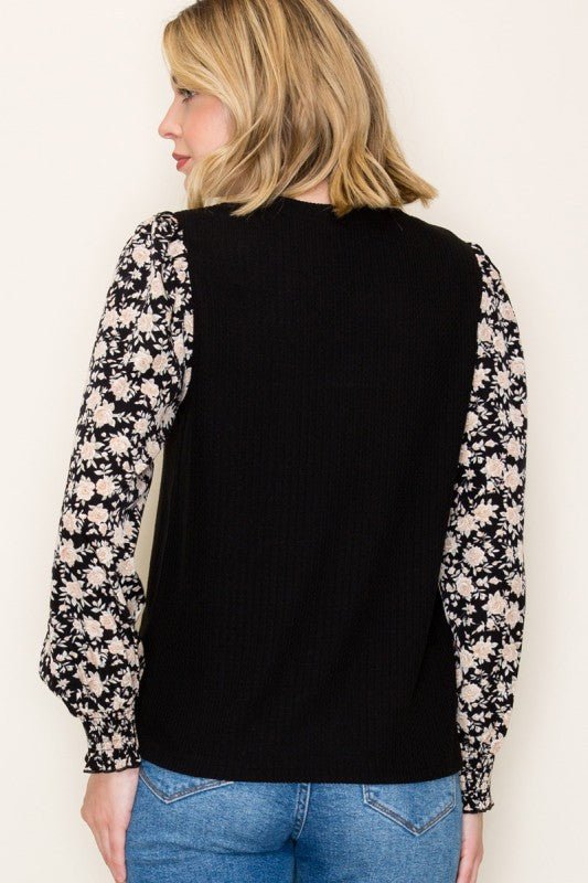 Floral Sleeve Tops - 2 Colors! - The Nines