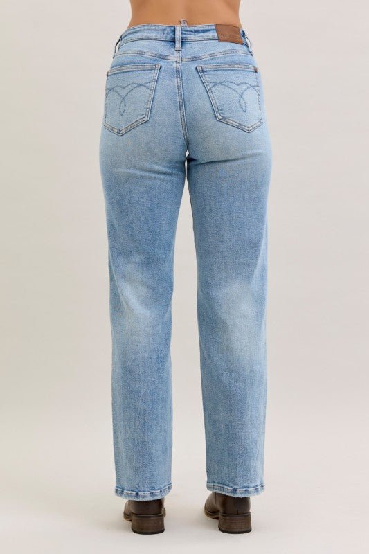 Judy Blue Mr Rigid Straight Medium Blue - 2 Lengths - The Nines