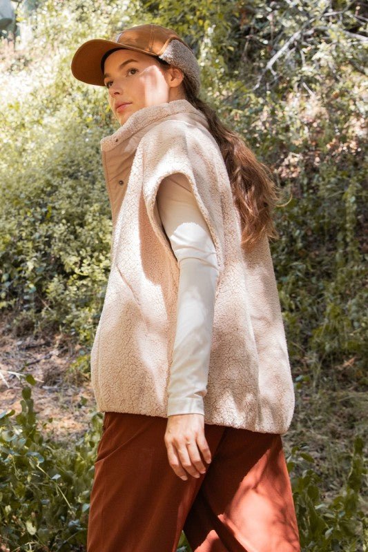 Sherpa Vest - 2 Colors! - The Nines