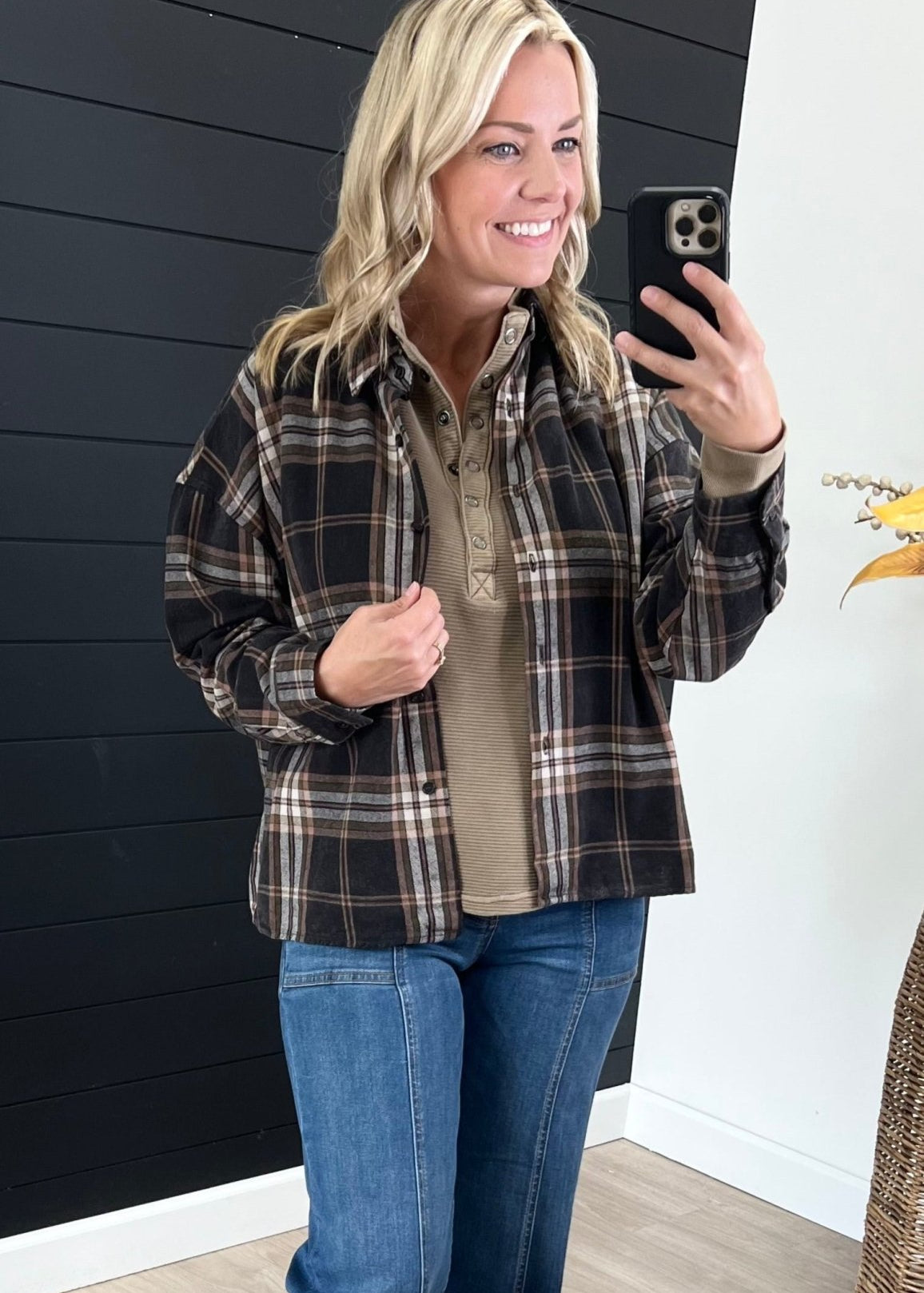 Boxy Plaid Shirt - 2 Colors! - The Nines